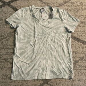 Tie Dye Green and White Tee Shirt Small Size but runs large